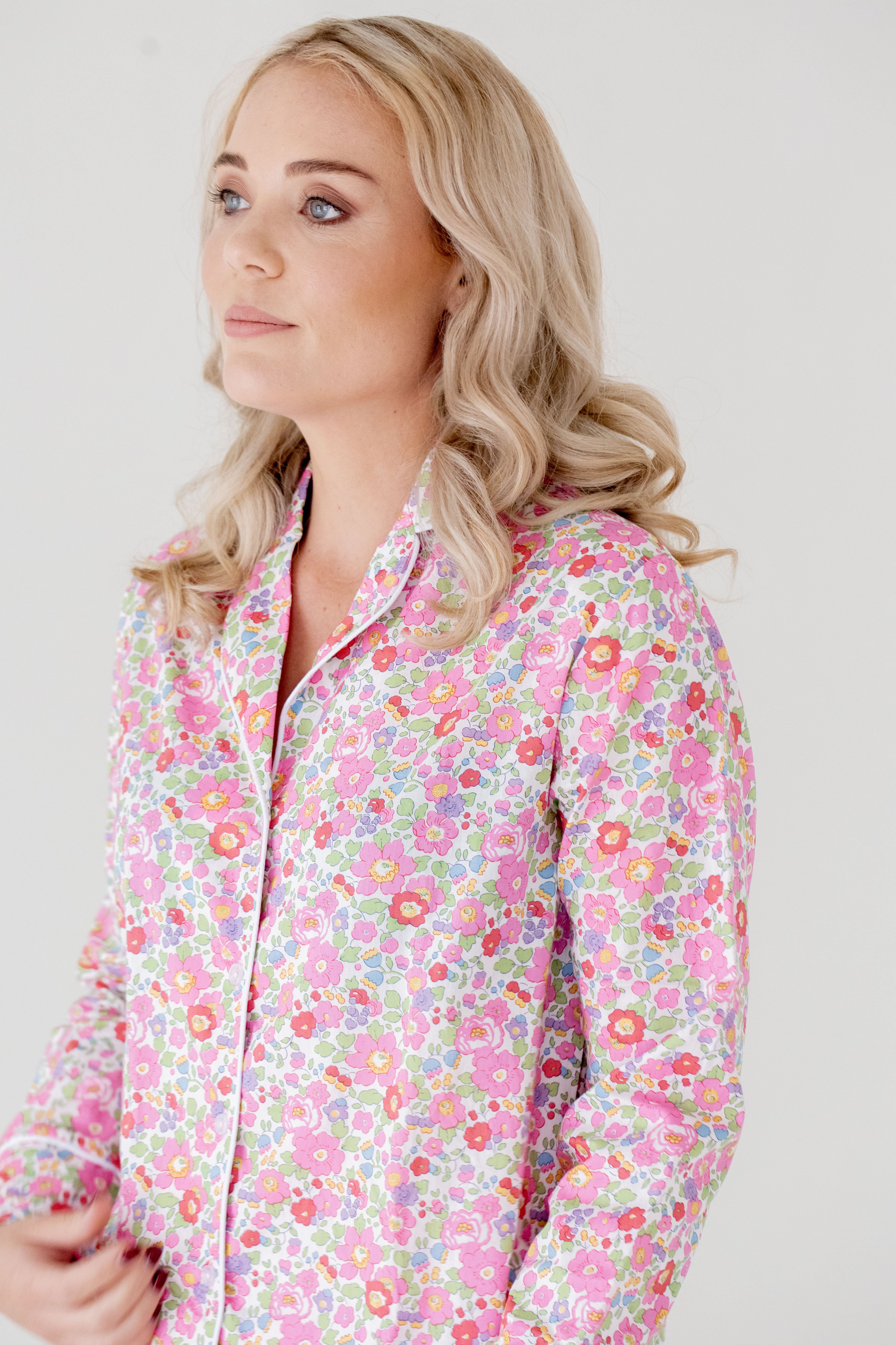 Liberty-Betsy Womens Pink