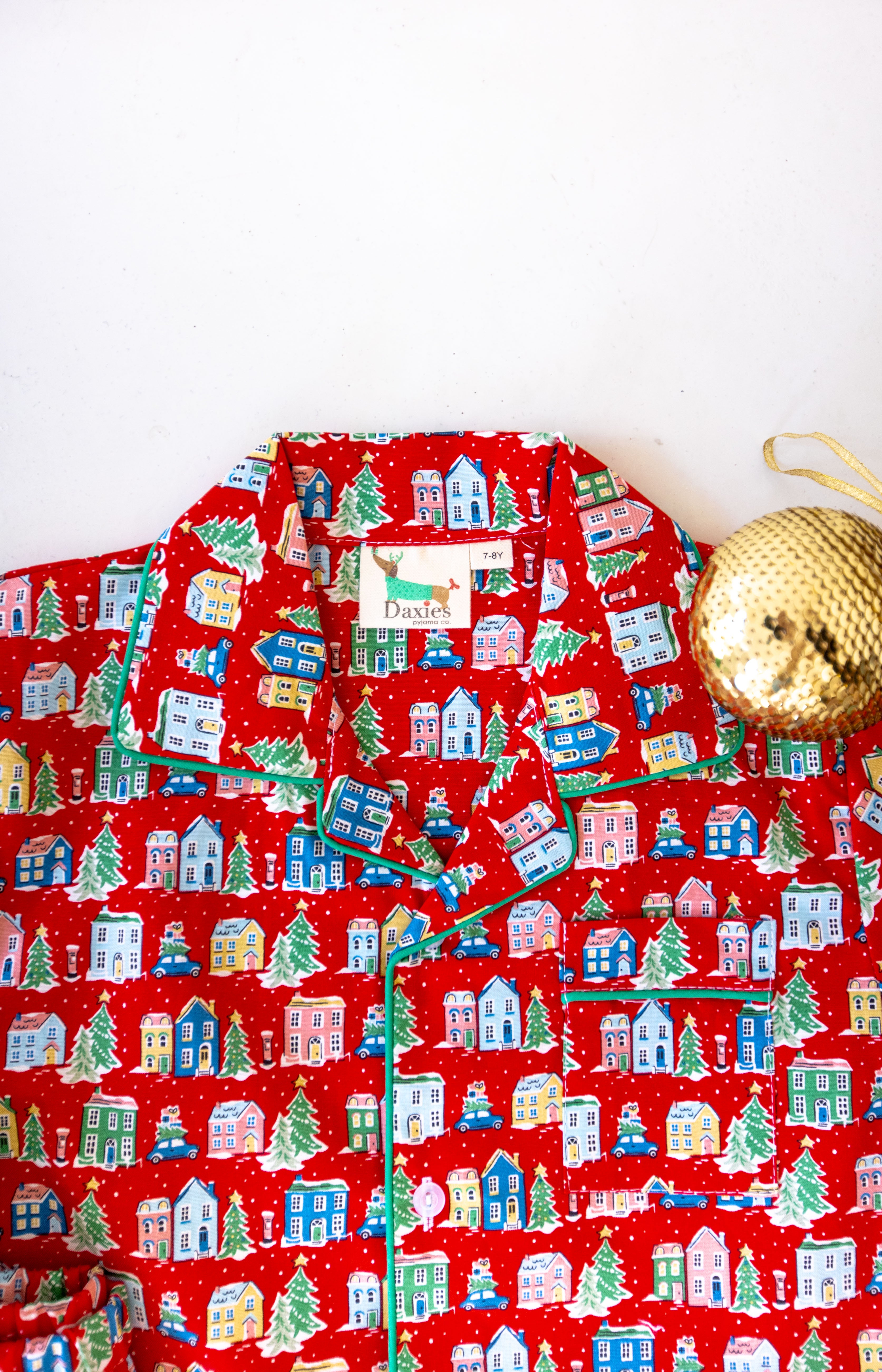 Liberty-Bringing Christmas Home Red